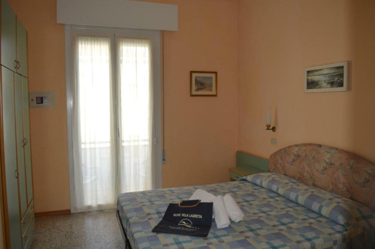 בלריה-איגאה מרינה Hotel Lauretta מראה חיצוני תמונה