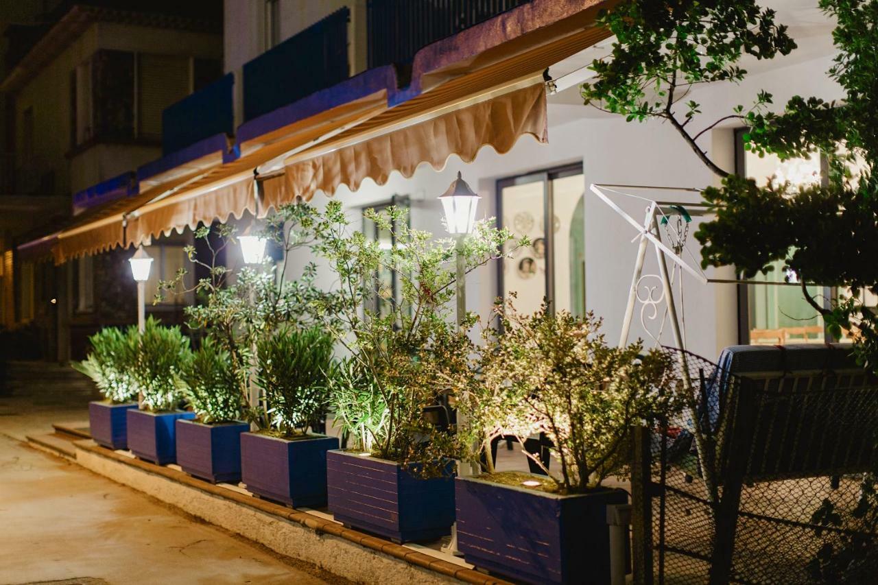 בלריה-איגאה מרינה Hotel Lauretta מראה חיצוני תמונה